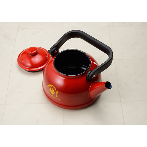 シャア専用の調理器具登場！ モノアイがかわいい「シャア専用ケトル