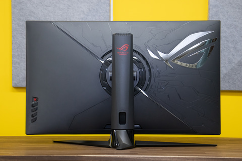 4K/144Hzの大本命「ASUS ROG Swift PG32UQ」でSteam版「モンハン