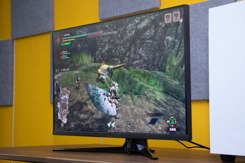 4K/144Hzの大本命「ASUS ROG Swift PG32UQ」でSteam版「モンハン