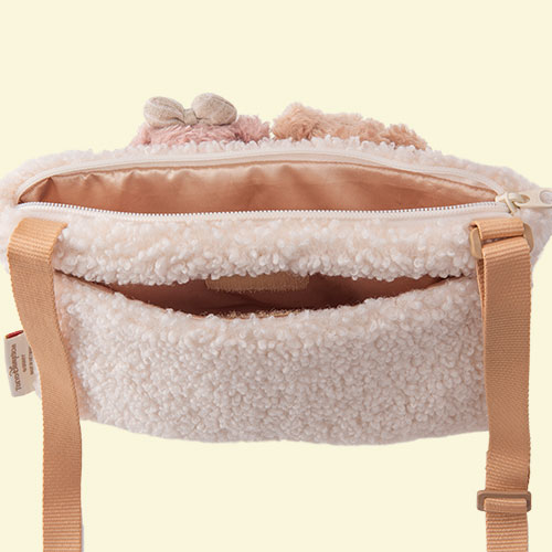 ショルダーバッグ