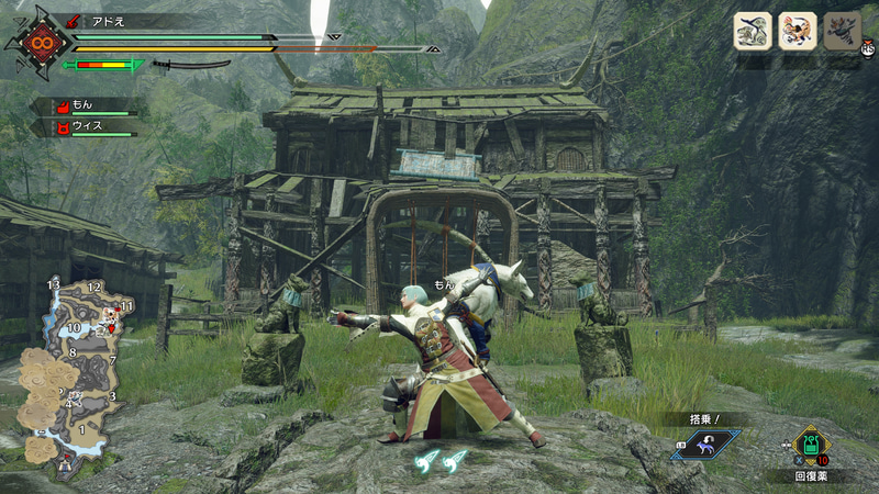 前者が通常のアスペクト比16:9の画面、後者が21:9のウルトラワイドディスプレイとなっている。両サイドの視界範囲が目に見えて分かるほど広くなるため状況把握が行ないやすい