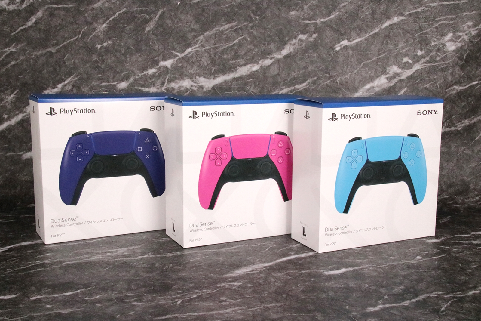 左から「ギャラクティック パープル」、「ノヴァ ピンク」、「スターライト ブルー」