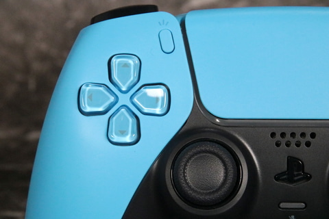 PS5「DualSense」に新色パープル・ピンク・ブルー登場！ 星雲が
