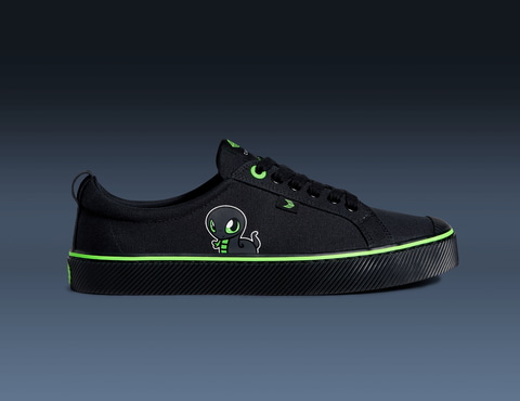 サステナブルなゲーミングシューズ。Razer、リサイクル素材採用