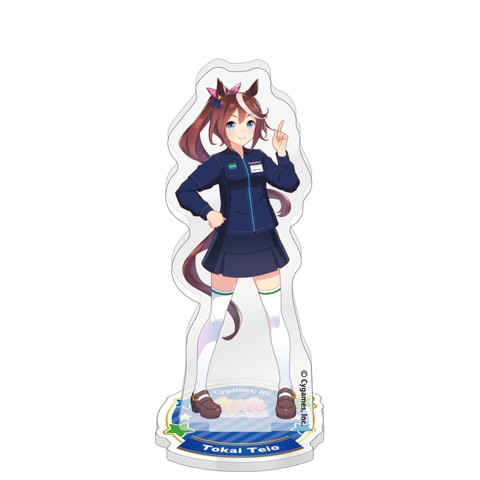 ファミマの制服着用！ ウマ娘たちの缶バッジ＆アクリルスタンドが