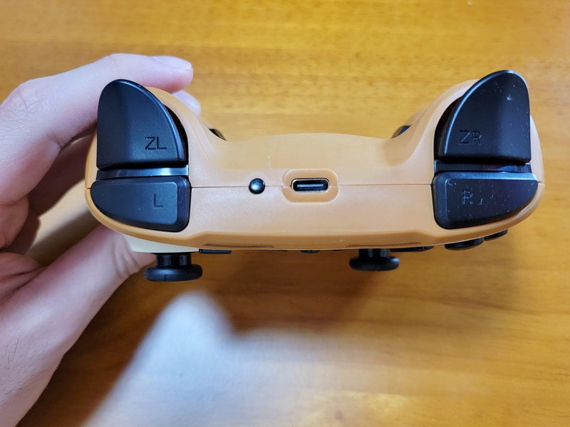 全体の形はこのような感じ。ハッキリと分かれた色合いと、丸みを帯びたフォルムが何とも可愛らしい雰囲気を出している