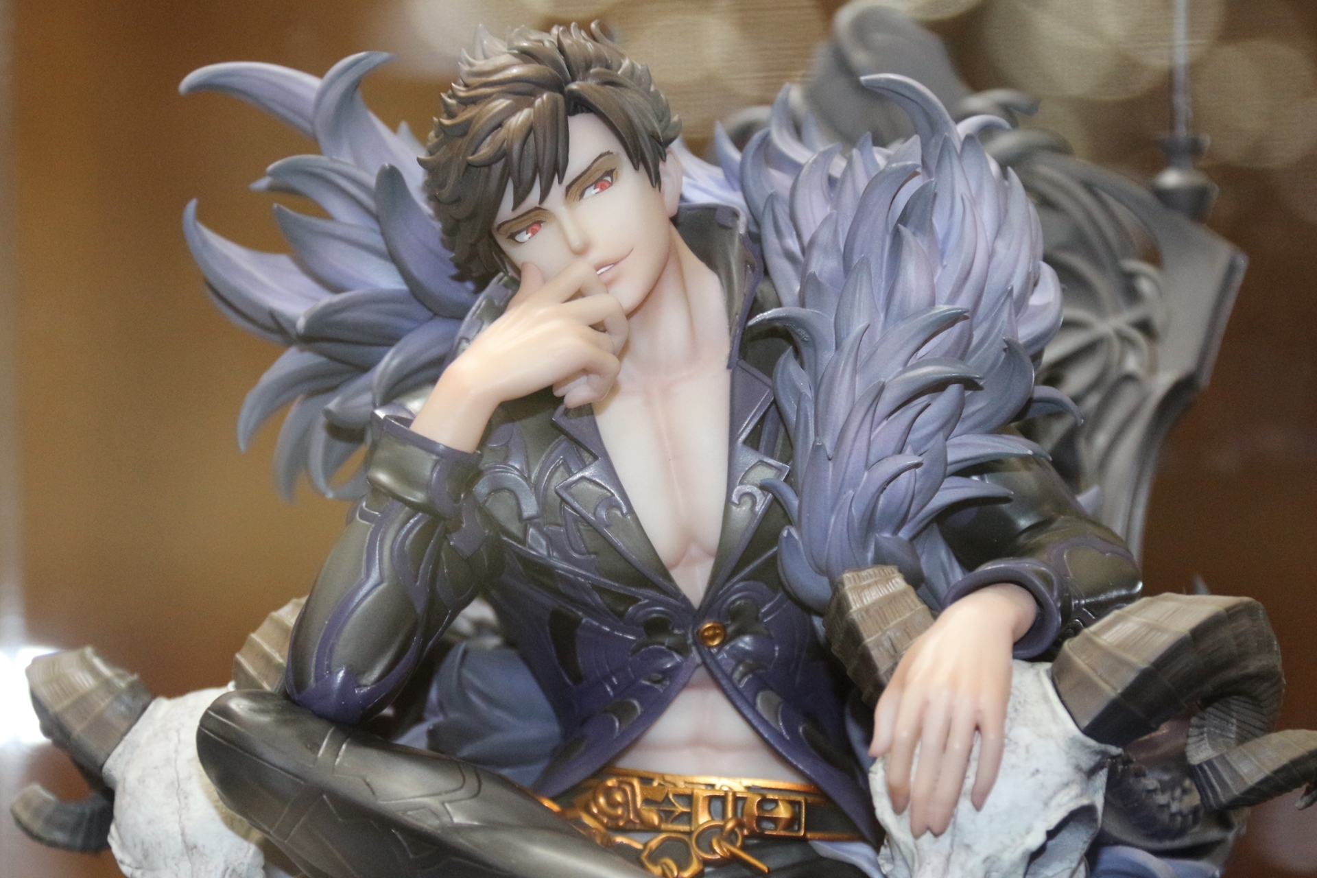 ベリアル 1/8サイズスタチュー