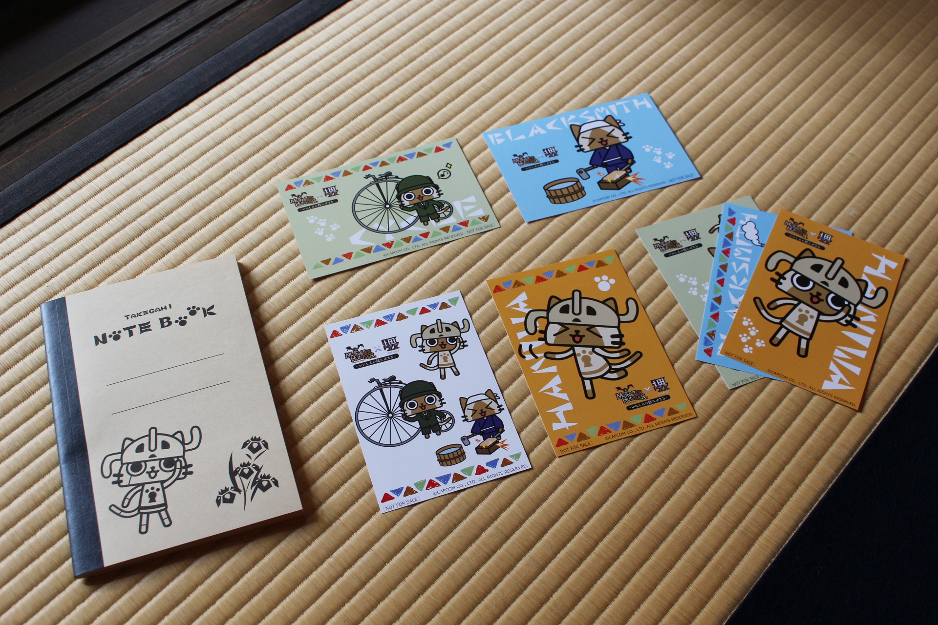 堺市のスポット7カ所に用意されたクエストを達成し、写真を集めると、オリジナルのコラボアイルーポストカードやコラボアイルーノートがプレゼントされる