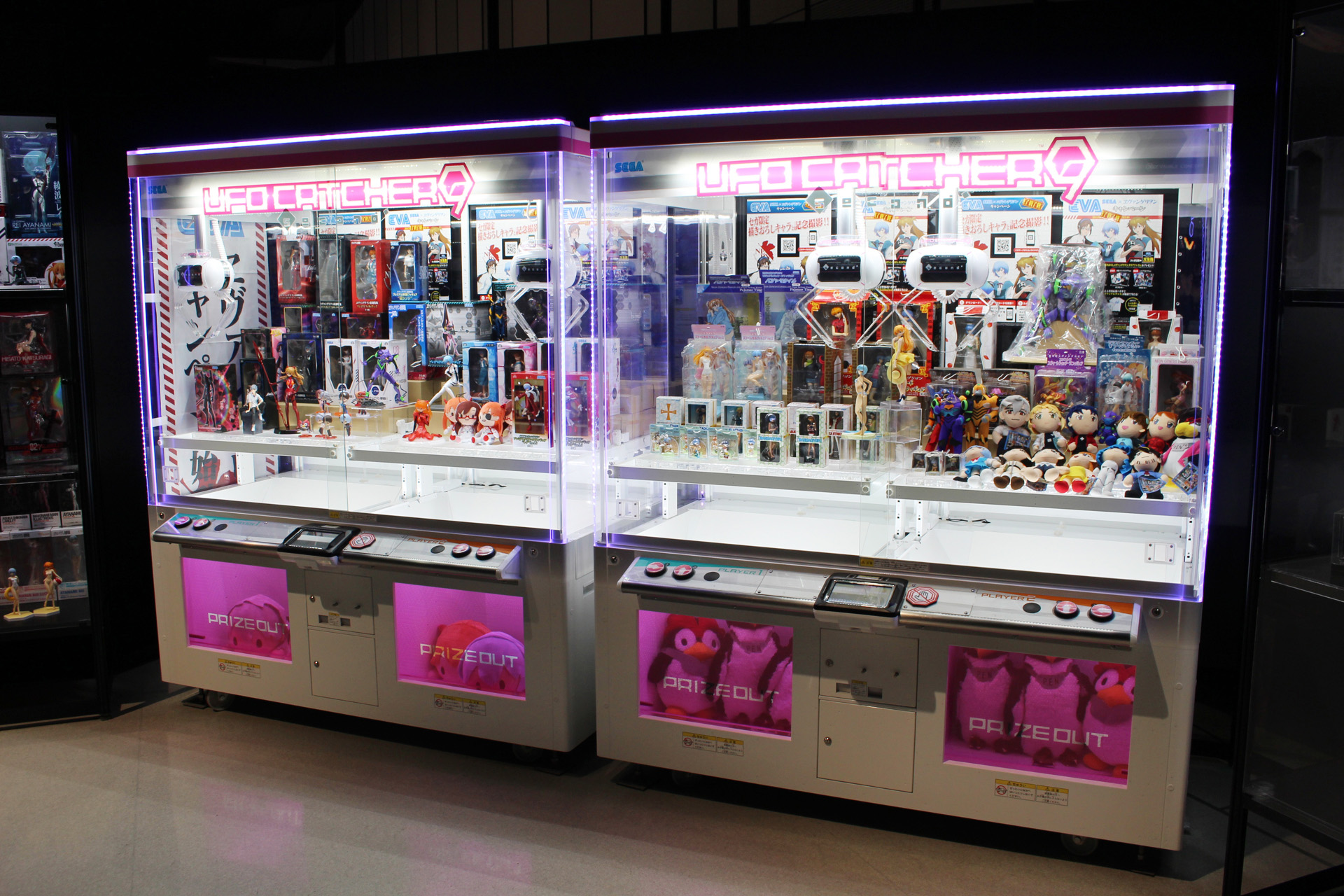 多彩なバリエーションとともに、造形物の進化の過程も見てみよう