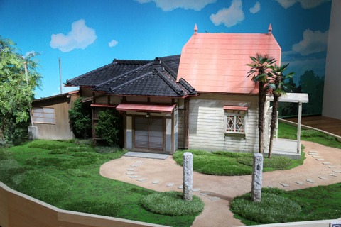 ジブリパークとジブリ展」、1/5スケールの「サツキとメイの家」が登場