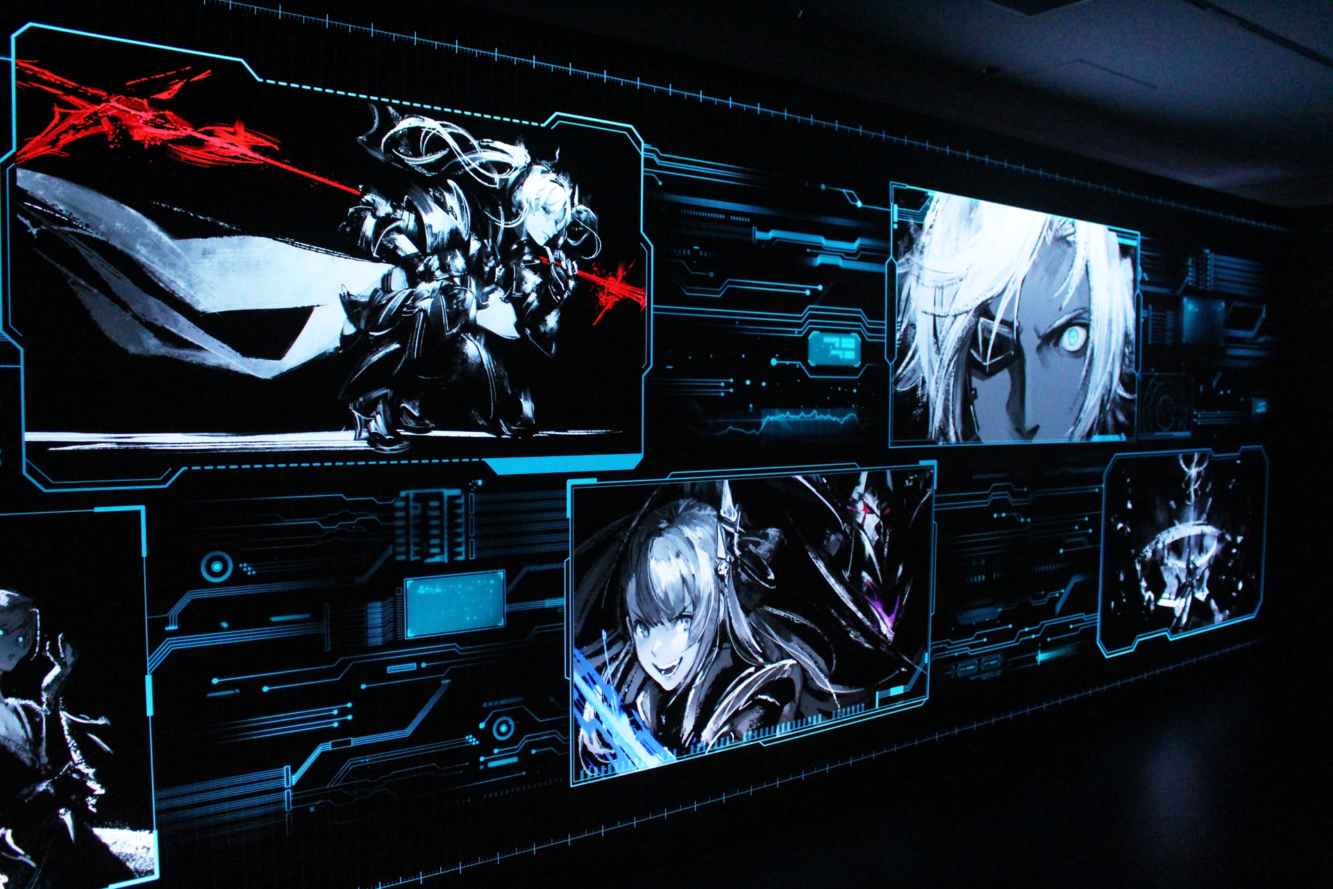 「STAY MOON」イラストインスタレーション。光に彩られ空間にイラストが浮かび上がる