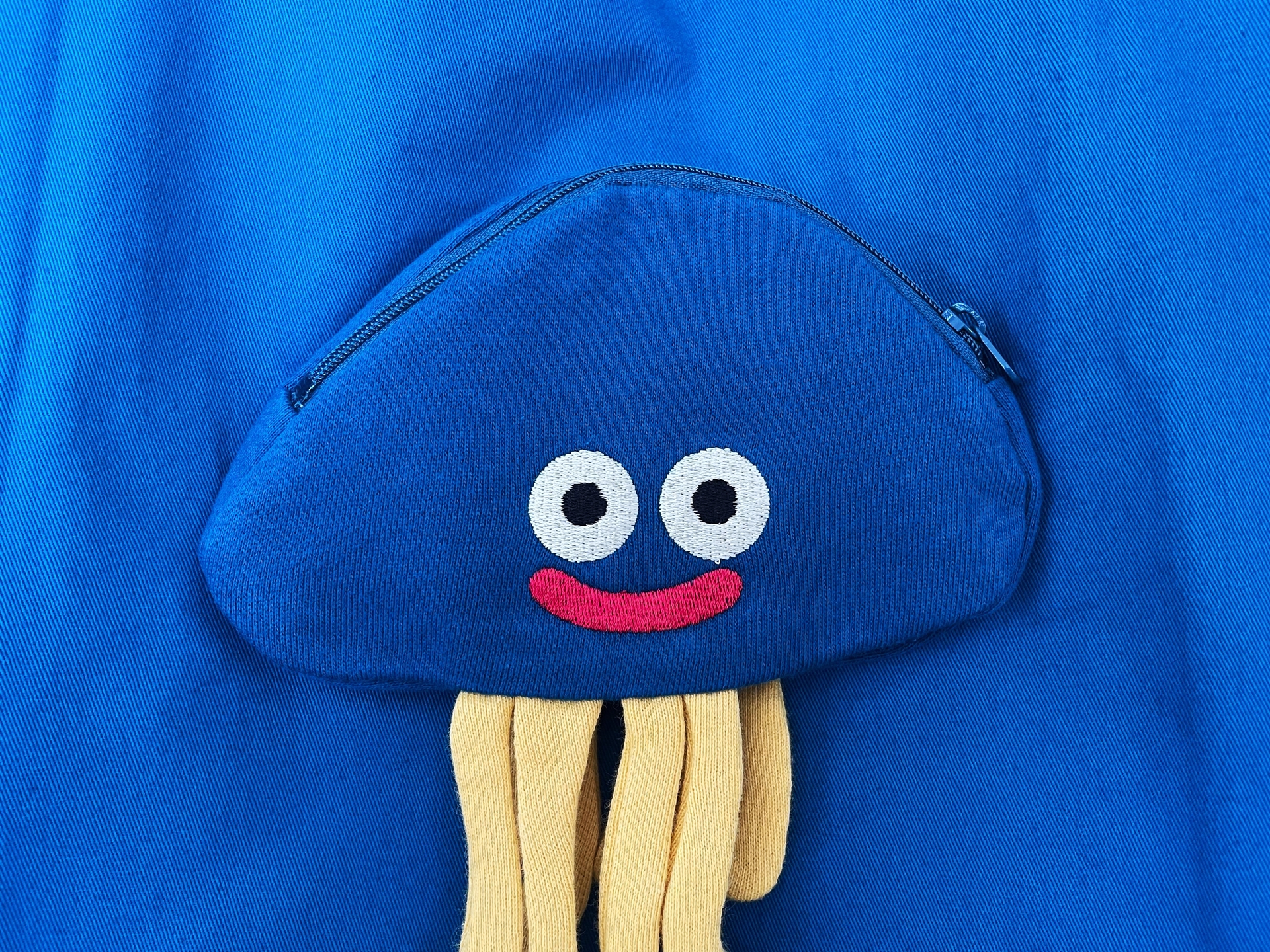 ホイミスライムの頭部はポーチ状に