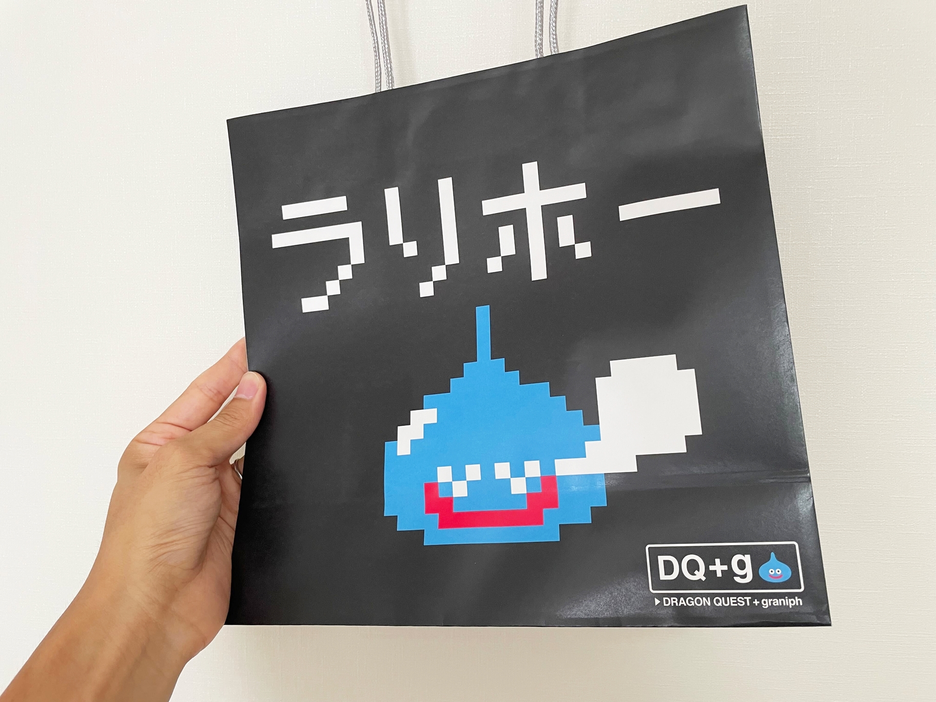 商品購入でもらえる限定紙袋