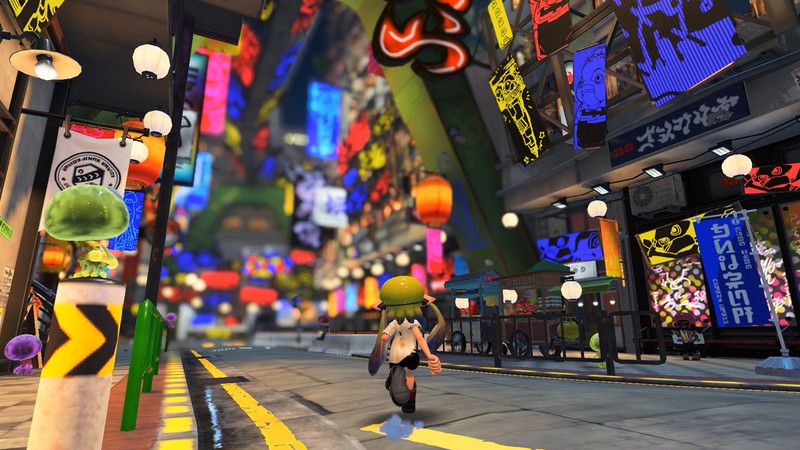 前夜祭は12時間限りの“お祭り騒ぎ”ということもあり、舞台となるバンカラ地方は派手に彩られている