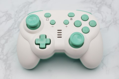 すぐ買える?! 「スプラトゥーン3」に適したジャイロ無線
