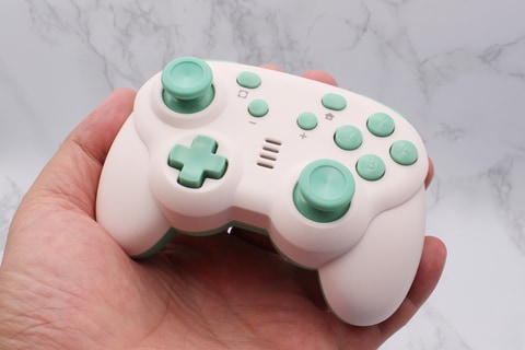 すぐ買える?! 「スプラトゥーン3」に適したジャイロ無線コントローラー