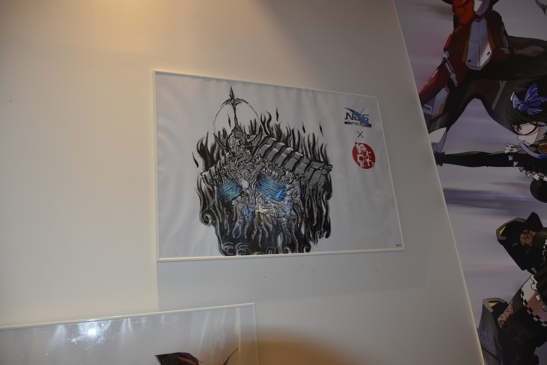 ダークファルスねぶたマグカップ（税込1,980円） プリントされている絵柄は店内に飾られている絵と同じなので、気になる人は見ておこう