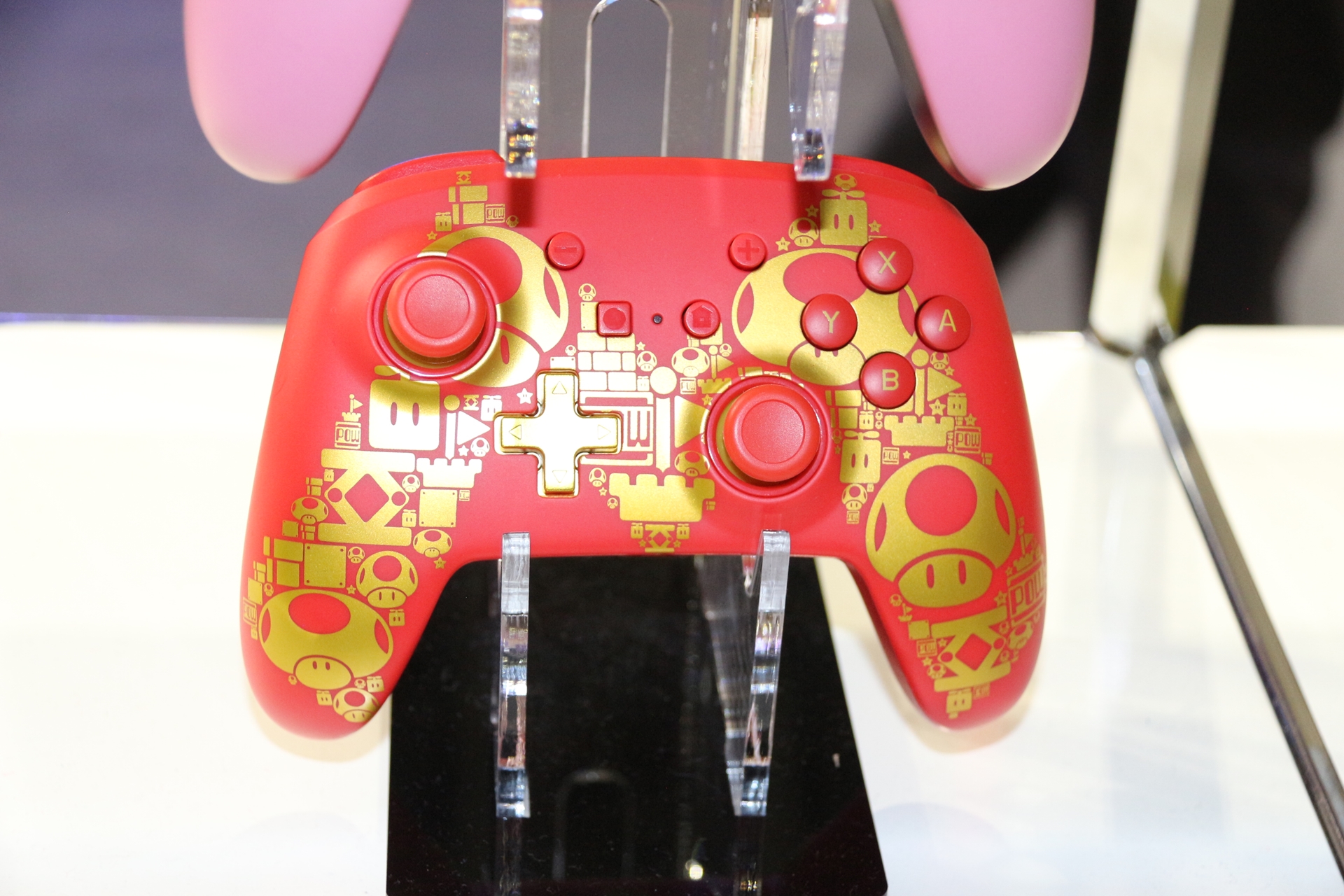 達成電器では様々なタイプのゲーム周辺機器を開発しているという