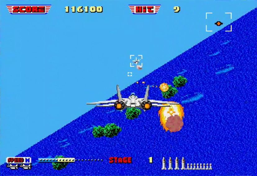 敵機にロックオンし、すれ違いざまに誘導ミサイルを発射して撃墜する快感は、何度やっても飽きることがない