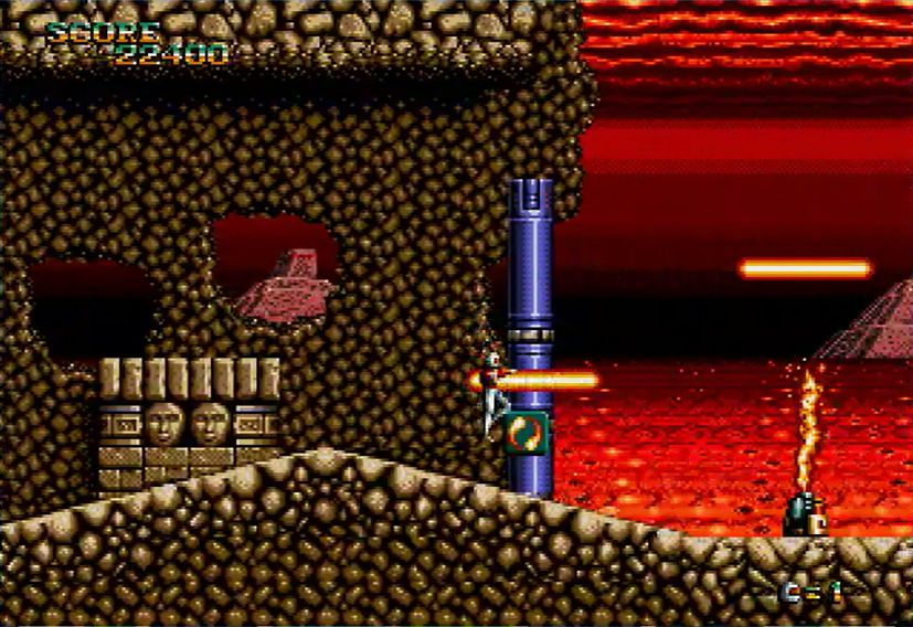 初期装備は、細長い弾を撃つ光子力光線。写真のアイテムを取ると……、