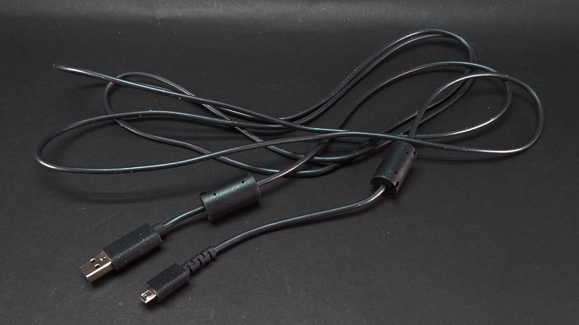 USB Type-A/Type-Bケーブル