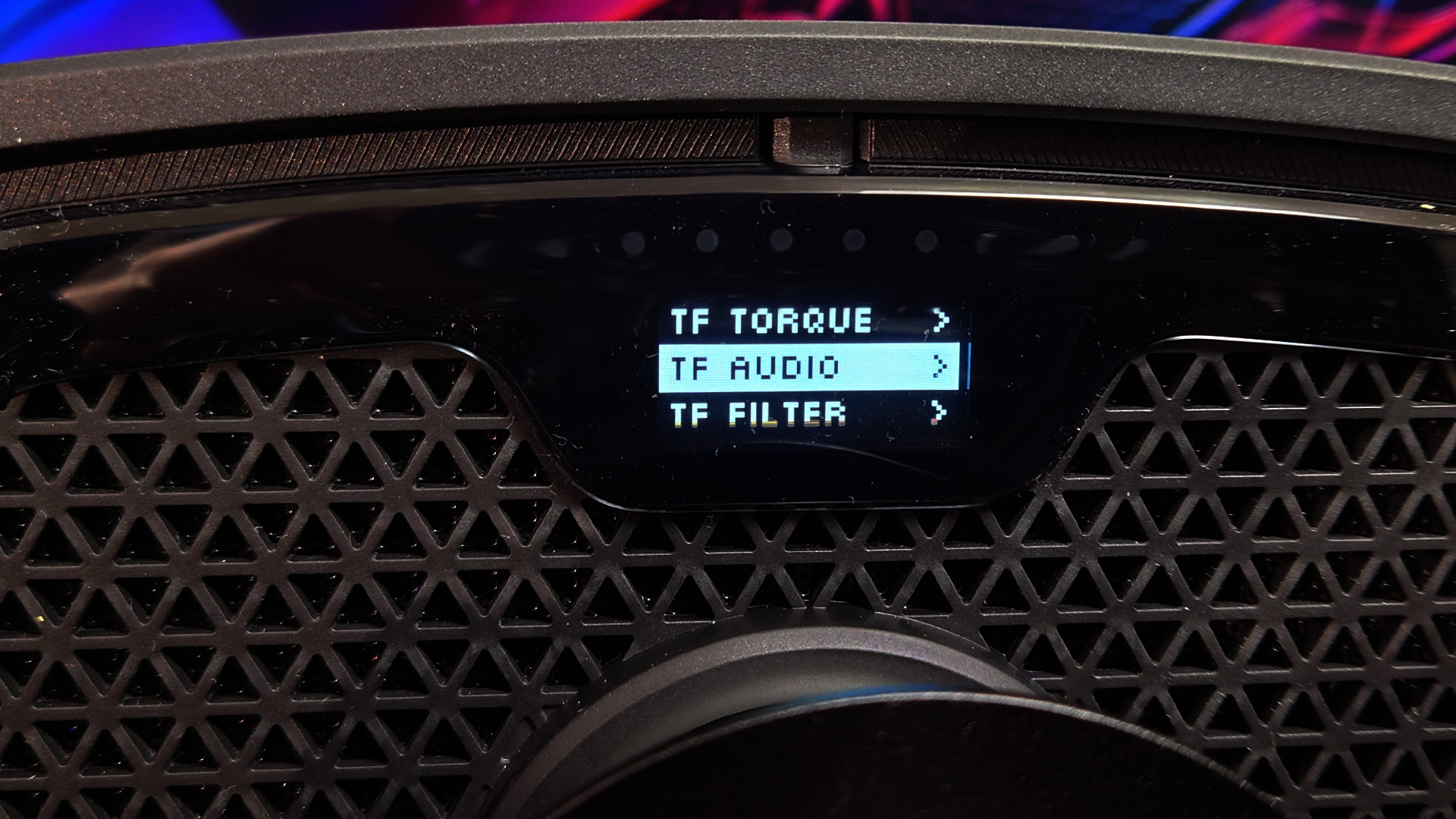 “TF TORQUE”はTRUEFORCEのトルク値を変更できます。“TF AUDIO”と“TF FILTER”は成分に関する設定だと思われます