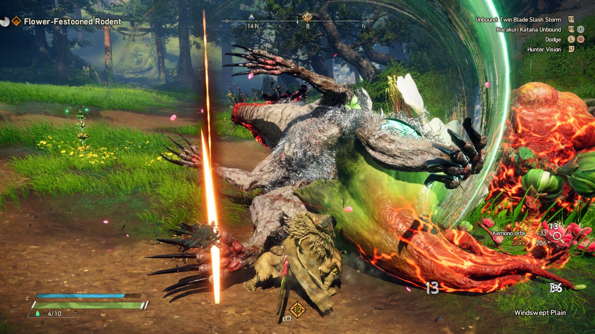 アタック攻撃後は隙が出るため、連撃をしかけよう！