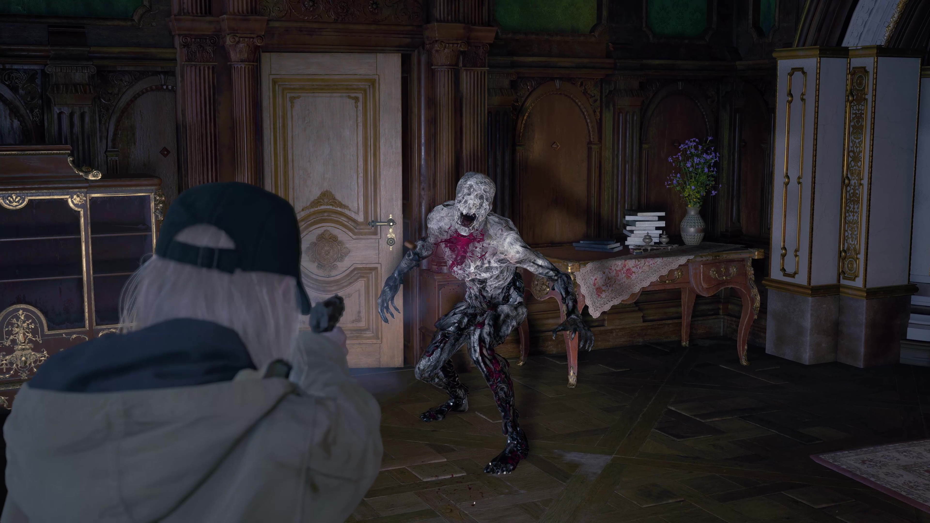 弾薬と回復は潤沢ではないので、ザコ敵を相手していたらすぐに底を尽いてしまう