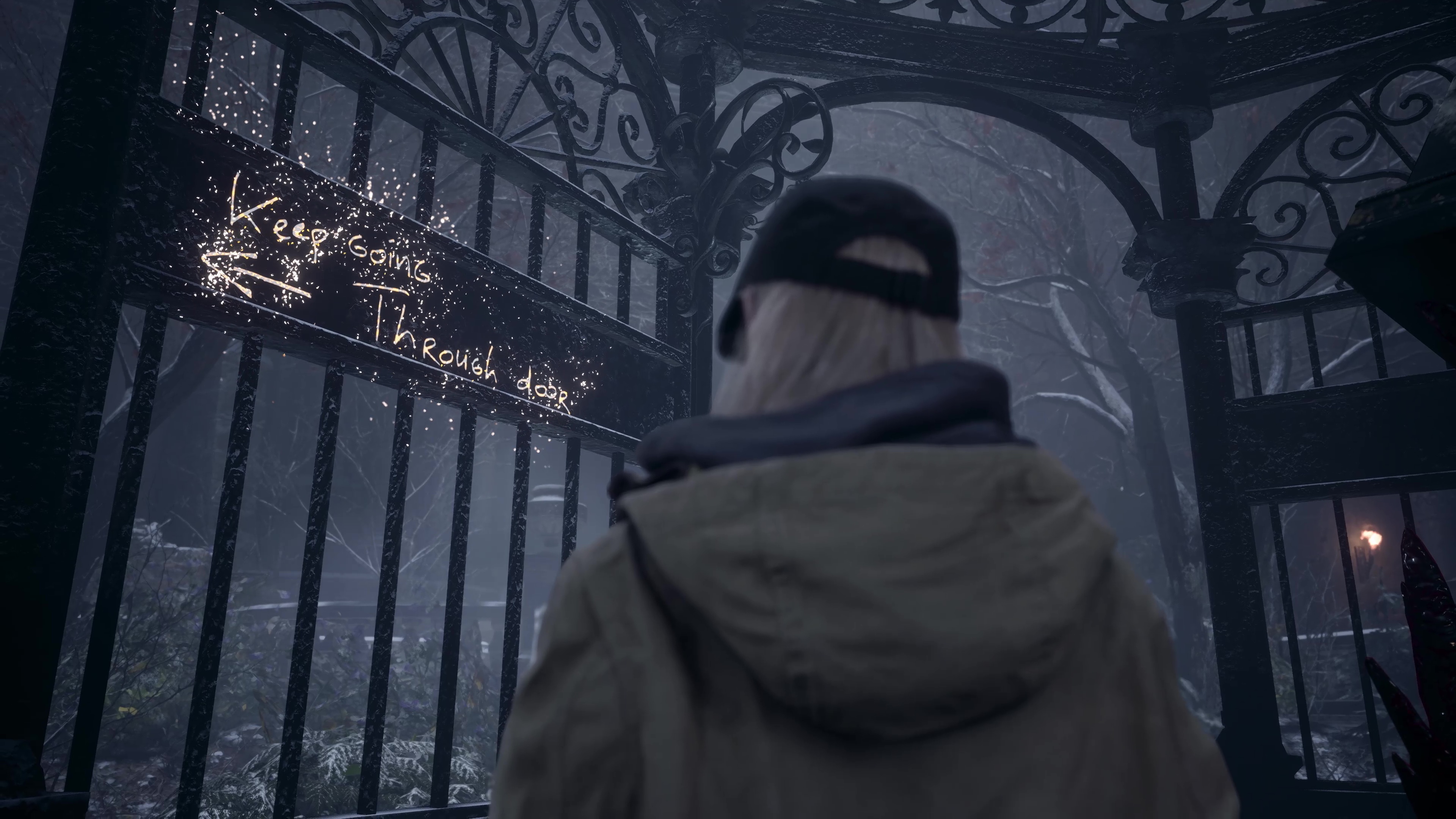 ローズに助言をするマイケル。その正体は一体