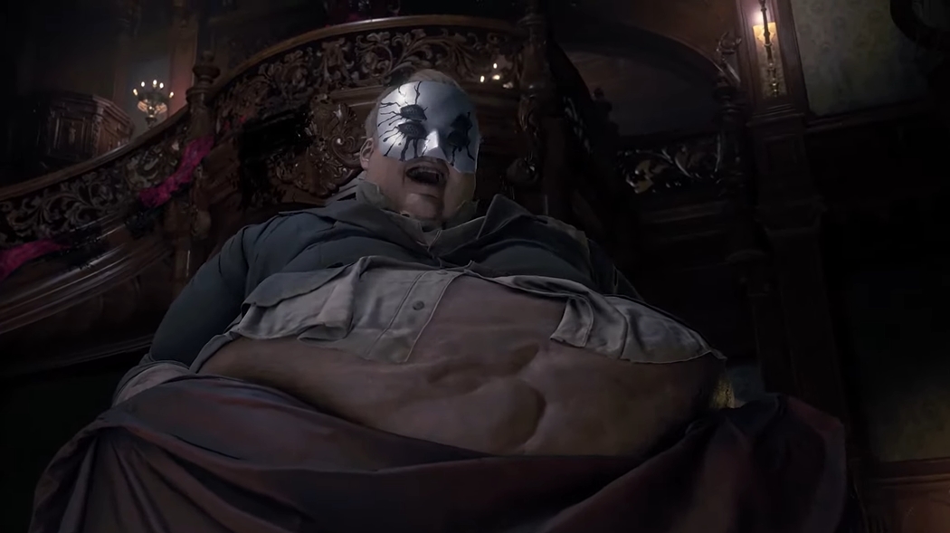 マスクをしているが、どこから見てもデュークのようだが……