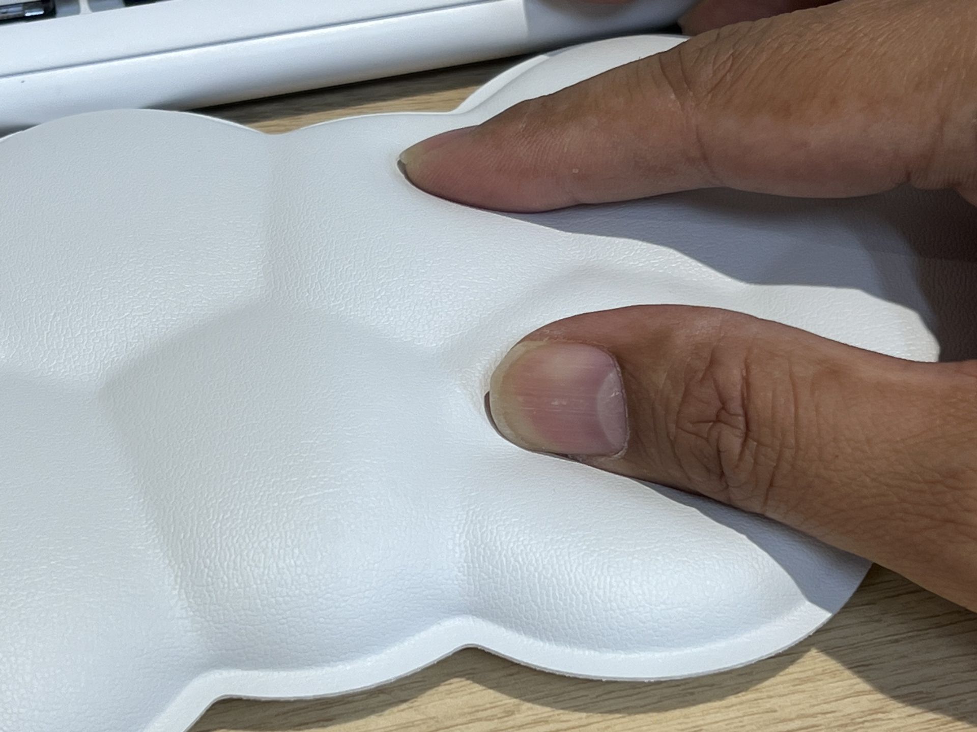 パームレストはふかふかで上質な触り心地