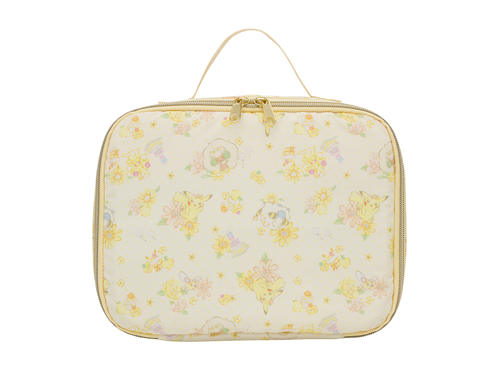 ランジェリーポーチ ピカチュウイエロー 3,850円