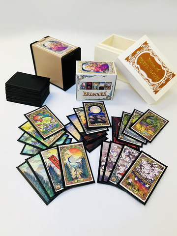 ブラウニー社　デザイナーズ花札✨　限定品✨ ブラウニーズ設立10周年記念オリジナル花札「CARTA DE FLOR」1,000個