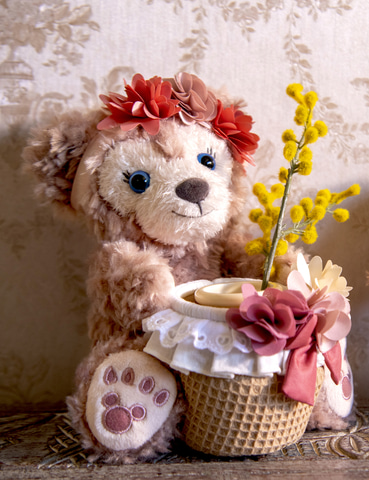 ダッフィーたちをデザインした冬のアイテムが東京ディズニーシーにて