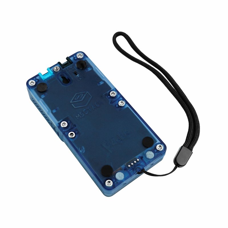 M5Facesボトムベースと合体させた状態の裏面。下に充電とインターフェース用の端子が用意されている