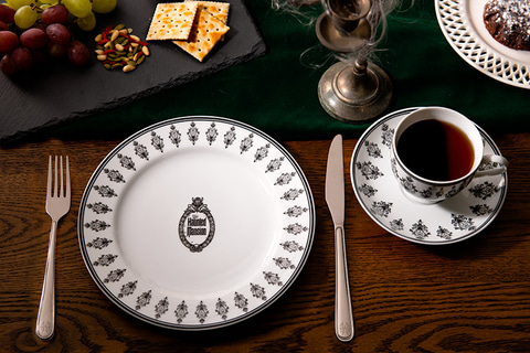 Disney - ホーンテッドマンション　食器セット 楽天市場】【取寄せ】 ディズニー Disney US公式商品 骸骨の踊り