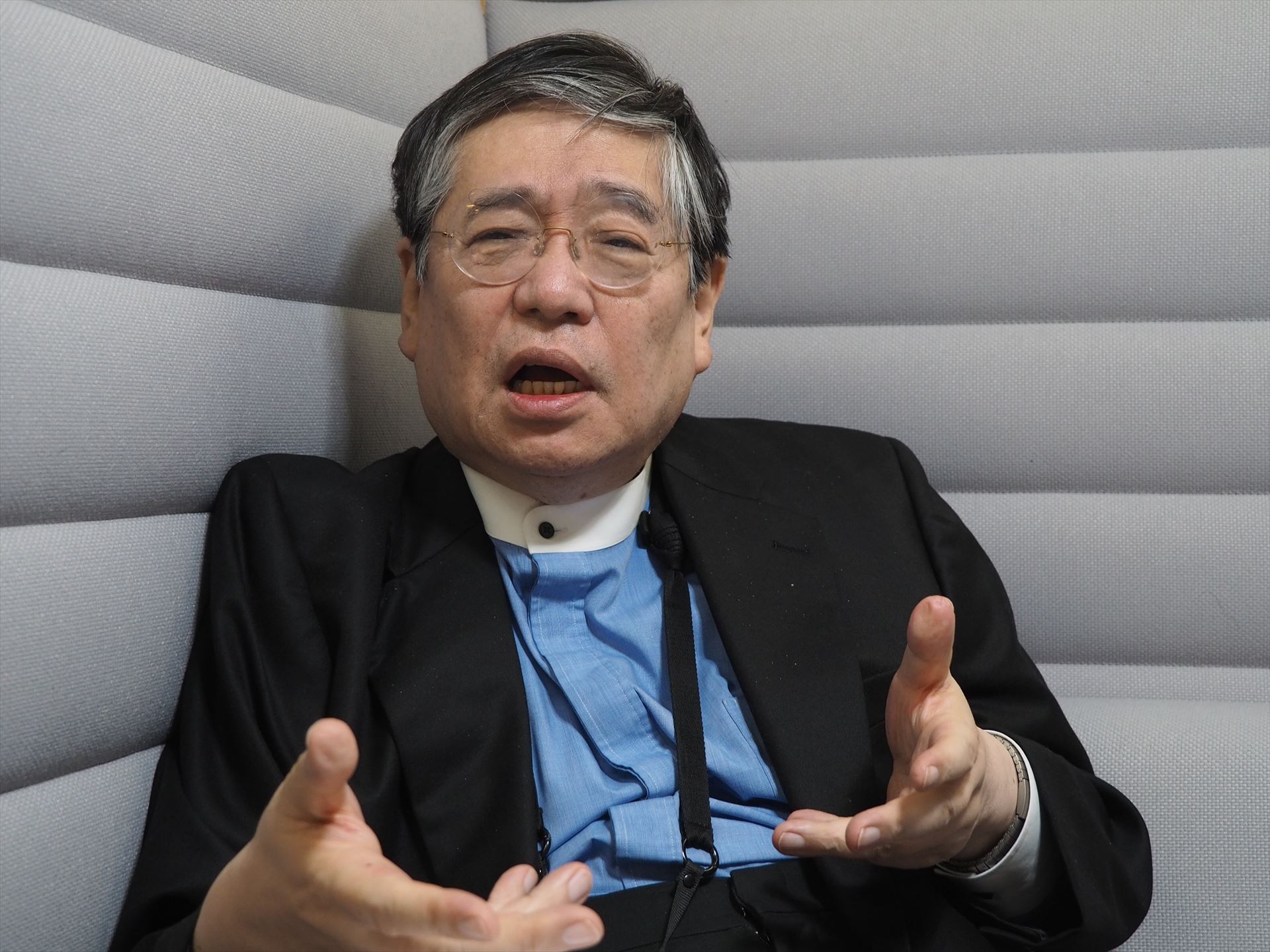 手振りも交えて熱弁してくれた