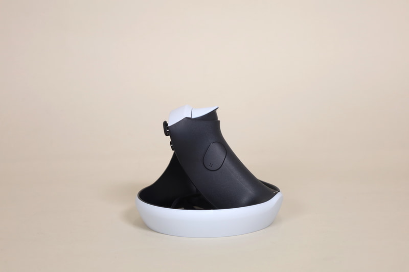 PS5と一緒に並べると統一感がある