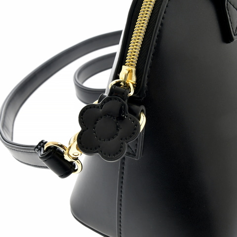 MARY QUANT - 【MARY QUANT】ミニー ショルダーバッグ 2WAY MINNIE DAY ディズニーストア、「ミニーの日」記念コレクション MARYQUANT