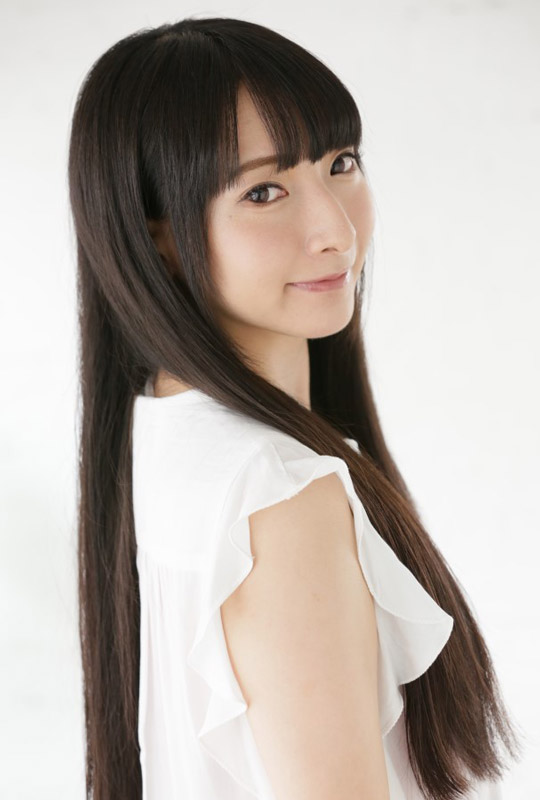 佐倉 薫さん（ウィッチ役、シルフ役ほか）