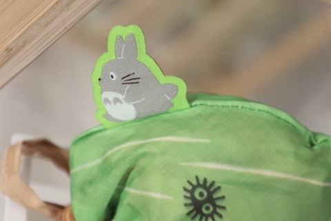 となりのトトロ　小トトロ　とうもろこし　マグネット　どんぐり共和国　レア　希少 となりのトトロ 小トトロ とうもろこし マグネット どんぐり共和国