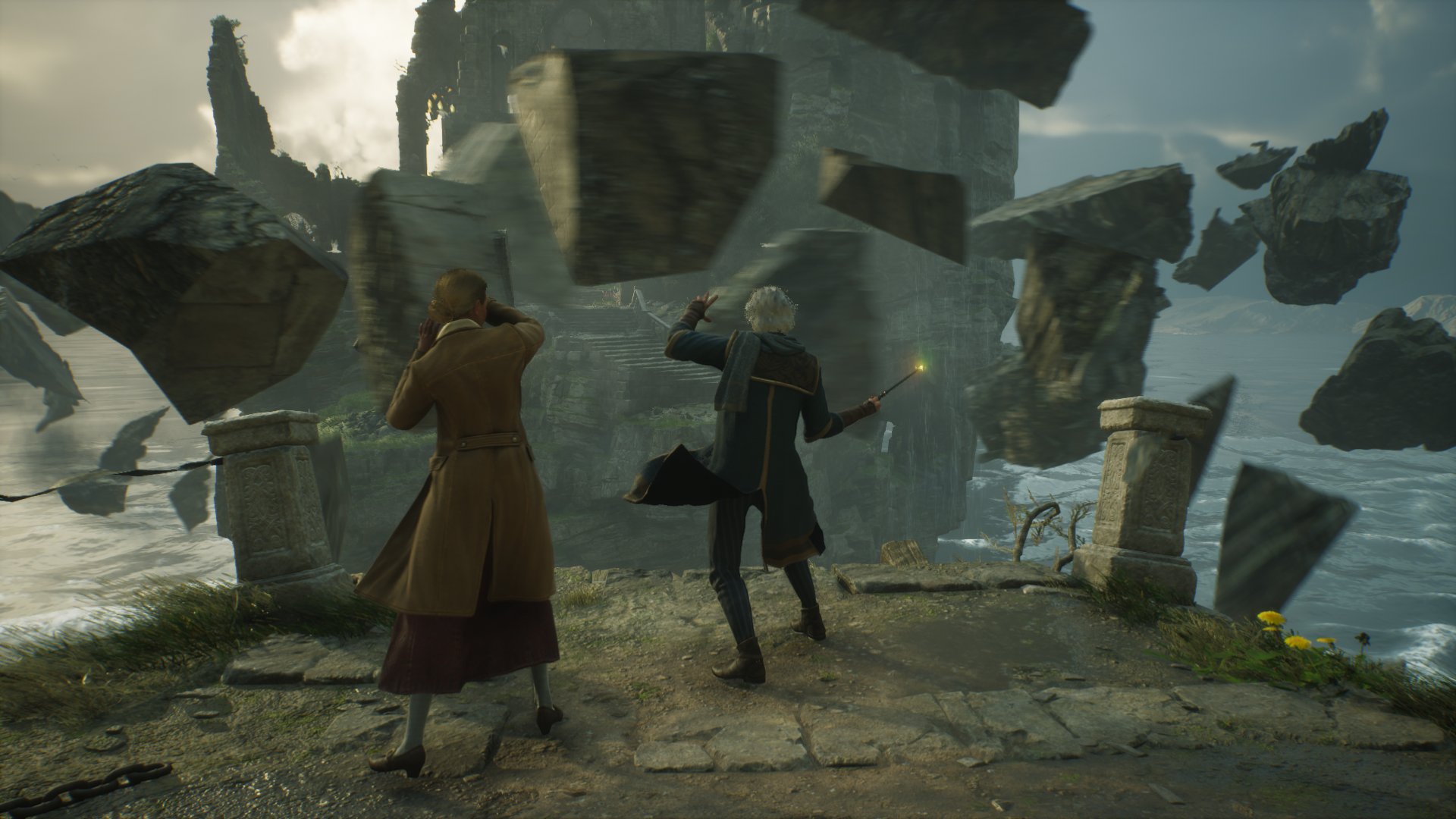 こうした映画のようなムービーがシームレスに挿入される