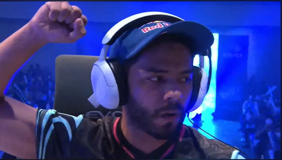 これにはAsh選手もガッツポーズだ