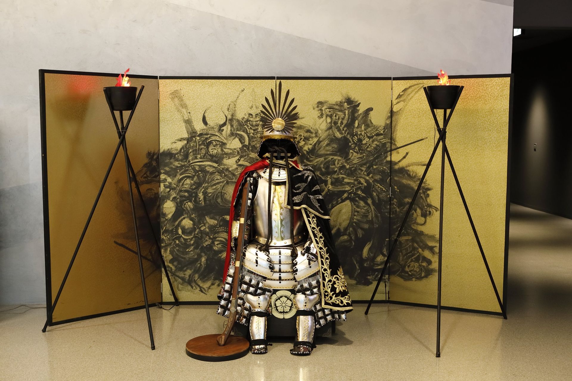 織田信長公の鎧。襟川恵子氏デザイン