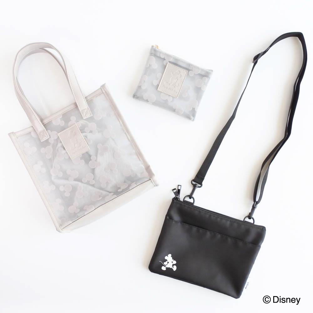 メッシュトートバッグ/価格：1,760円、メッシュミニポーチ/価格：550円、ルームショルダーバッグ/価格：1,100円