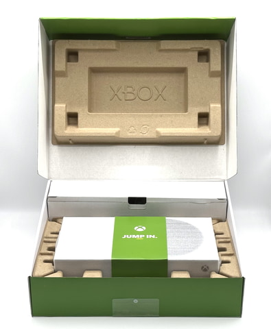 S”で快適なバトロワライフを！ 3万円台の「Xbox Series S」でととのう