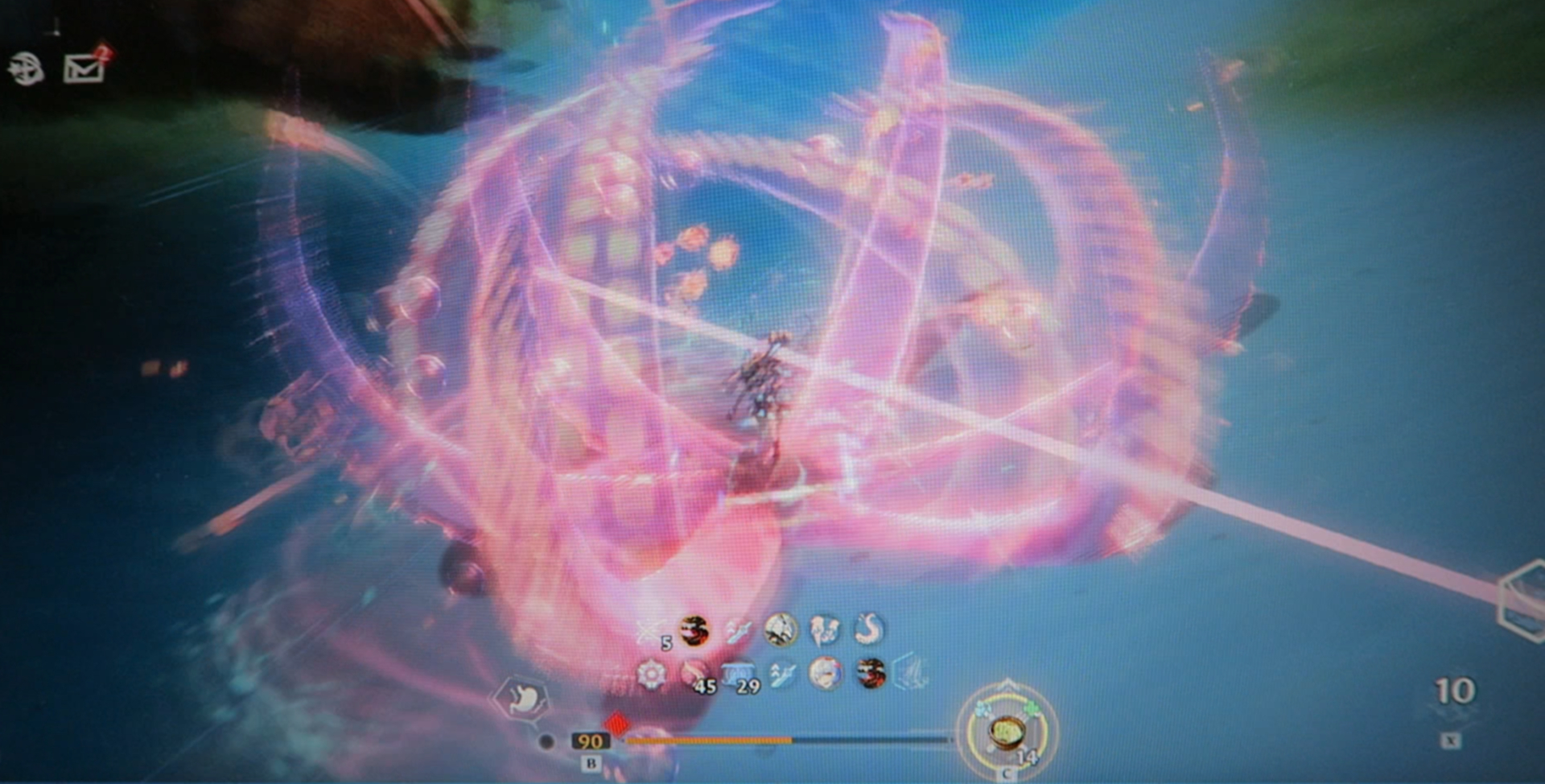 連携スキルはタコの足を全周囲に叩きつけ、周りの敵にダメージを与える。さらに、戦闘時にはタコ足マークのバフを得ることで、敵を自動的に攻撃するタコ足が召喚されるなど、面白い特性も所持している