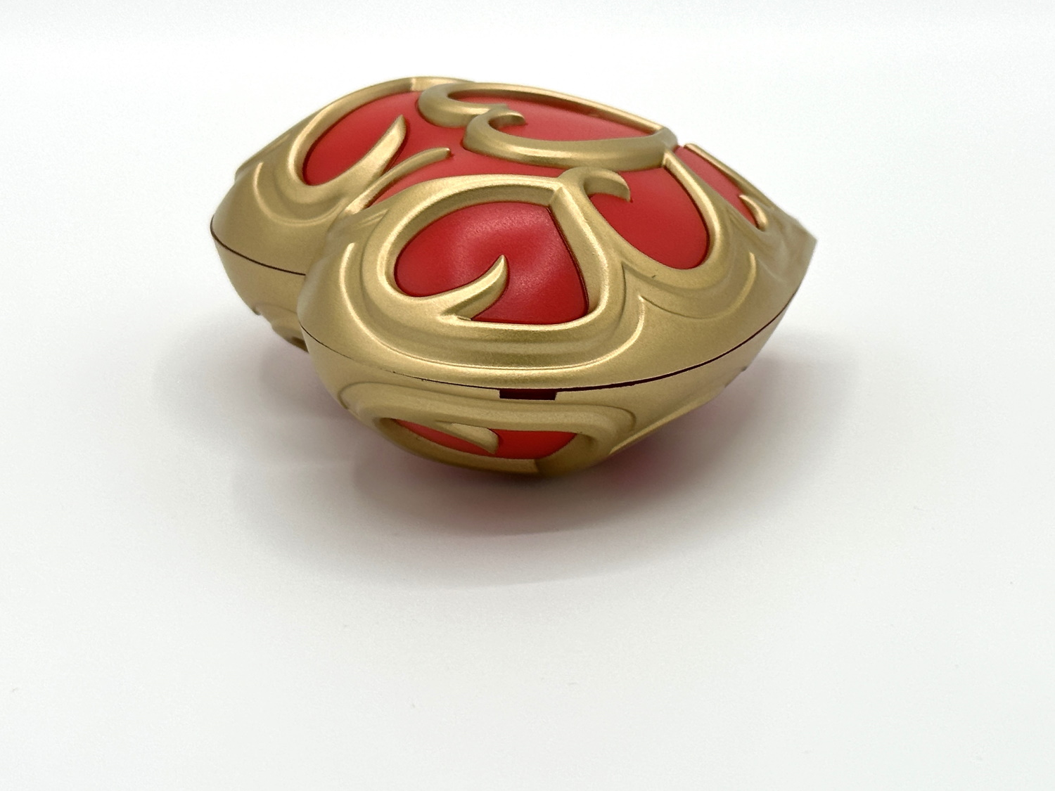 ON/OFFボタンの反対側には、オープナーの差込口がある