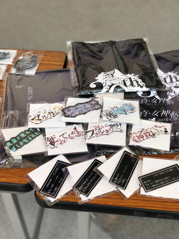 真・女神転生 30周年感謝祭」グッズフォトレポート！ 特典原画プリント