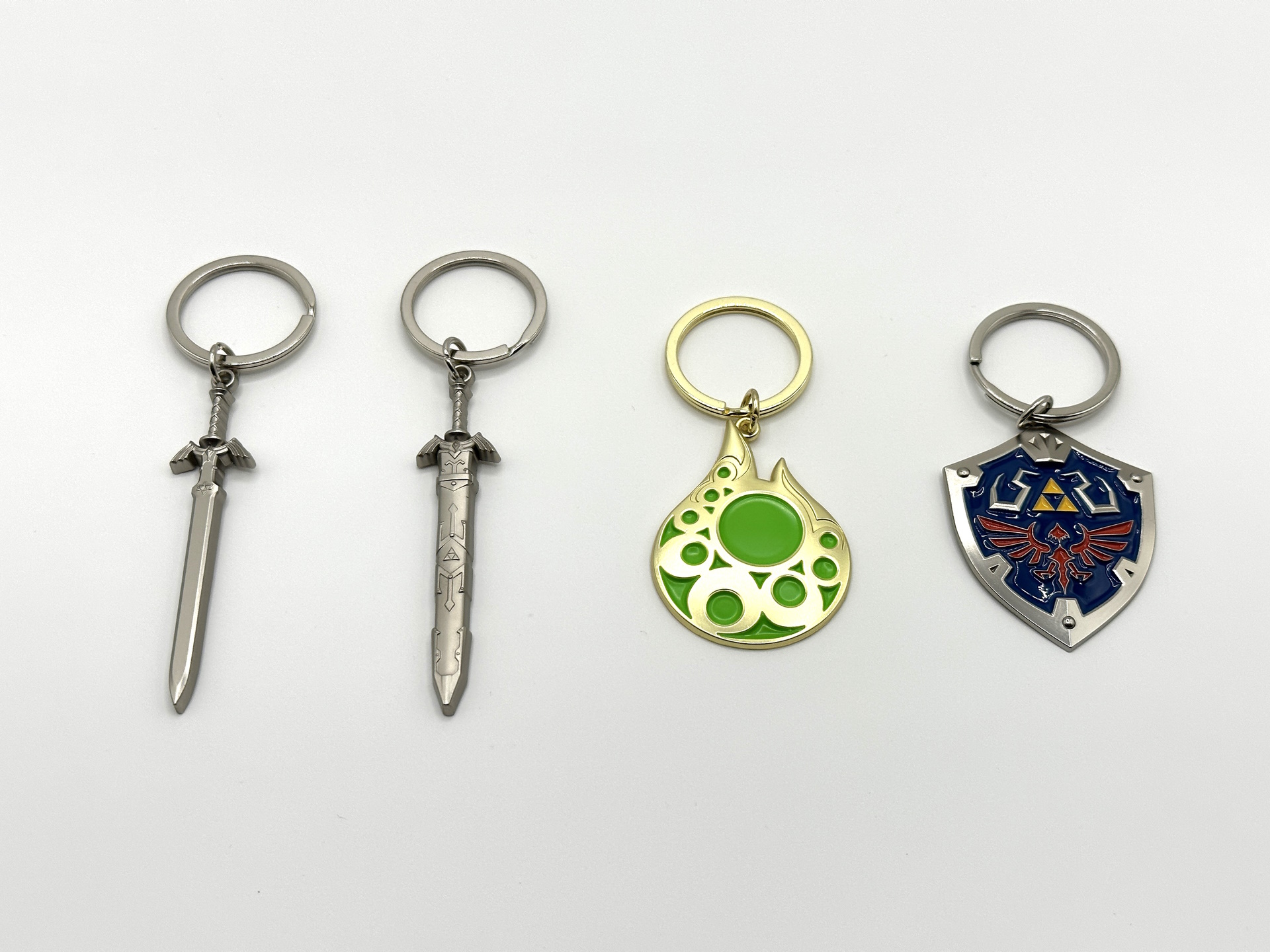 マスターソード2種とがんばりの器、ハイリアの盾と被りなしの結果に！